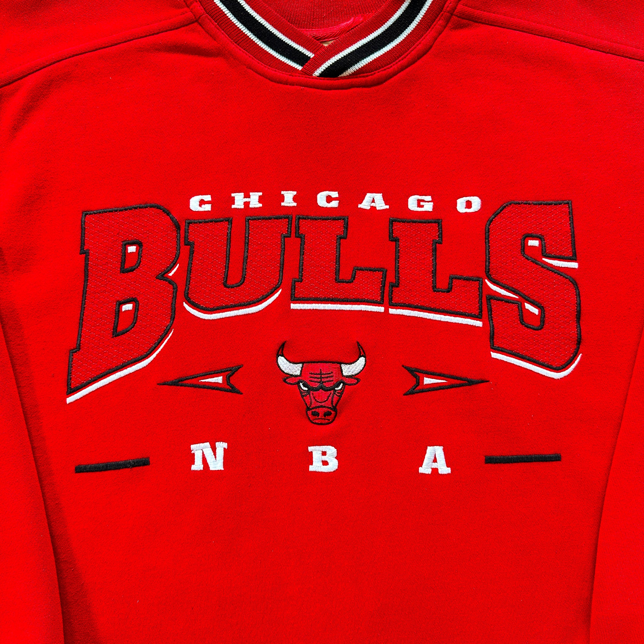 VINTAGE CHICAGO BULLS NBA LEE SPORT EMBROIDERED CREWNECK 