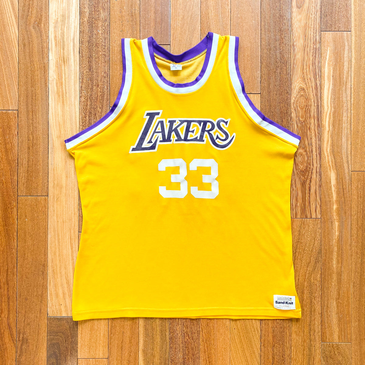 VINTAGE 80'S LOS ANGELES LAKERS NBA #33 SAND-KNIT PRINTED JERSEY – epitome.
