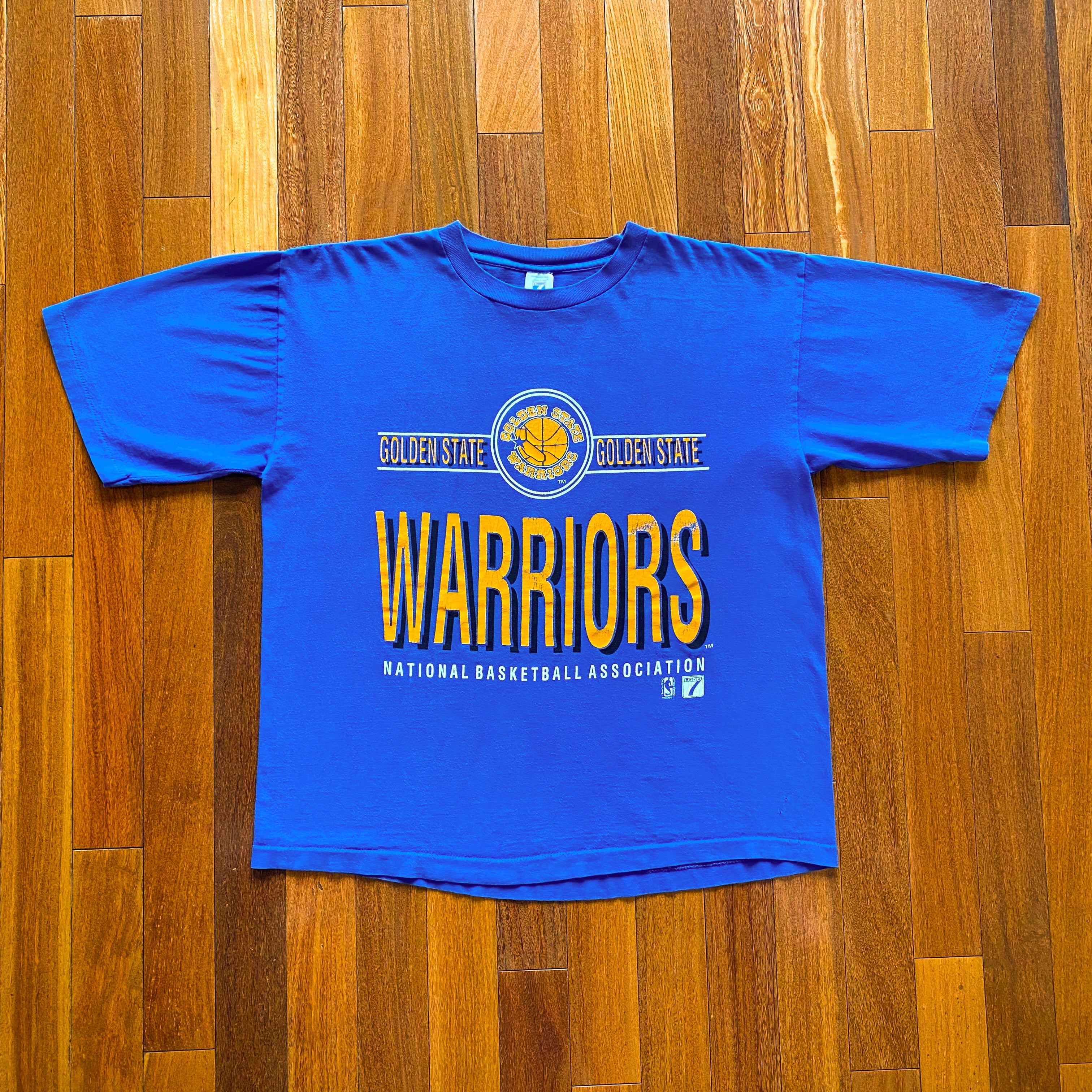 Grunge Vintage Golden State Warriors Basketball Unisex T-Shirt – Teepital –  Everyday New Aesthetic Designs
